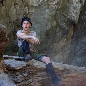 Meet your Posher, Cameron